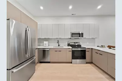 123 Essex #303, Lawrence, MA 01840 - Photo 9