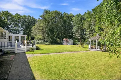 47 Overlook Dr, Easthampton, MA 01027 - Photo 35