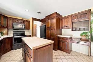 47 Overlook Dr, Easthampton, MA 01027 - Photo 7
