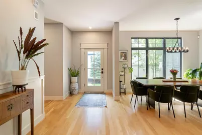 32 Lantern Ln, Wellesley, MA 02481 - Photo 3