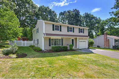 21 Stagecoach Dr, Ashland, MA 01721 - Photo 1