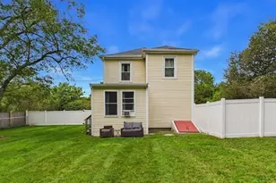 275 Holmes St, Halifax, MA 02338 - Photo 23