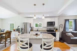 275 Holmes St, Halifax, MA 02338 - Photo 11