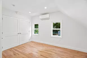 8 Wilmington Rd, Burlington, MA 01803 - Photo 29