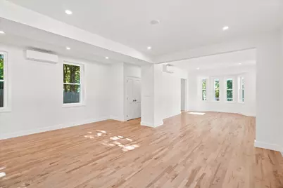 8 Wilmington Road, Burlington, MA 01803 - Photo 17