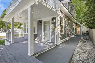 8 Wilmington Rd, Burlington, MA 01803 - Photo 3