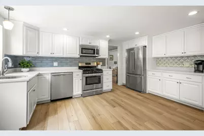 3 Russell Dr, Harwich, MA 02645 - Photo 5