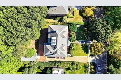 127 Commonwealth Ave, Newton, MA 02467 - Photo 37