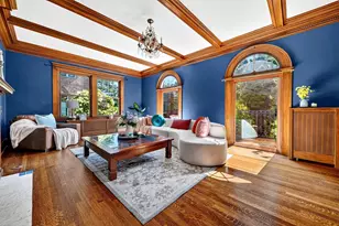 127 Commonwealth Ave, Newton, MA 02467 - Photo 5