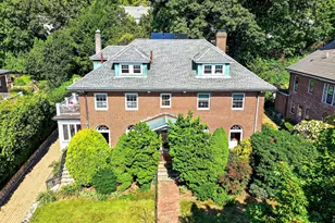 127 Commonwealth Ave, Newton, MA 02467 - Photo 35