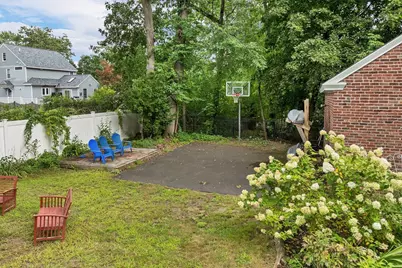 5 Grant St, Chelmsford, MA 01863 - Photo 31
