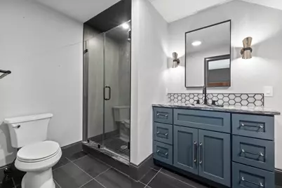580 E 2nd St #6, Boston, MA 02127 - Photo 17