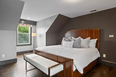580 E 2nd St #6, Boston, MA 02127 - Photo 15