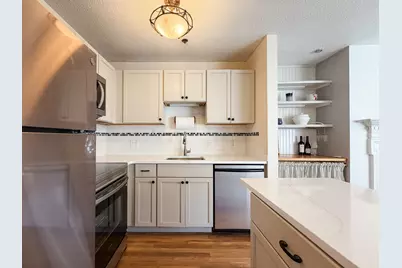 17 Main St #17, Boston, MA 02129 - Photo 7
