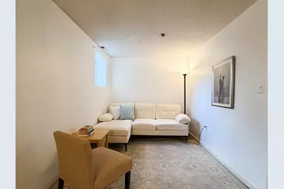 17 Main St #17, Boston, MA 02129 - Photo 15