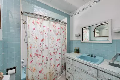 37 Riverdale Ave, Haverhill, MA 01835 - Photo 11