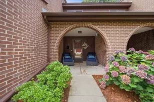 16 Country Club Rd, Peabody, MA 01960 - Photo 1