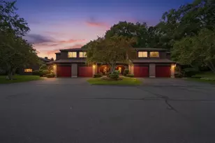 16 Country Club Rd, Peabody, MA 01960 - Photo 41