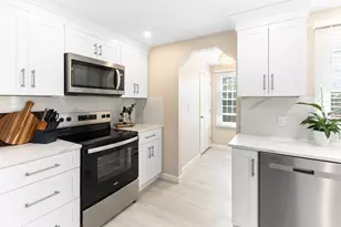 354 Twin Lakes Dr, Halifax, MA 02338 - Photo 7