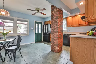 58 Charnwood Rd, Medford, MA 02155 - Photo 15