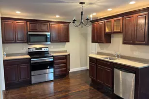 29 Andrew St, Salem, MA 01970 - Photo 1