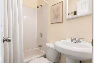28 Phillips St #3, Boston, MA 02114 - Photo 7