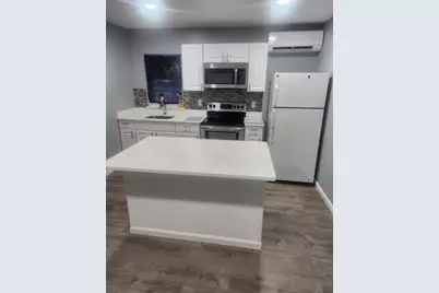 104 Concord St #1, Lowell, MA 01852 - Photo 5