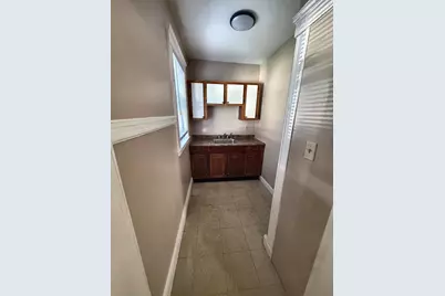 19 Brockton St #1, Boston, MA 02126 - Photo 7