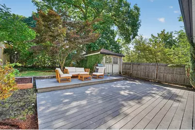 15 Draper St, Medford, MA 02155 - Photo 27