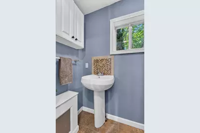15 Draper St, Medford, MA 02155 - Photo 13