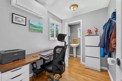 15 Draper St, Medford, MA 02155 - Photo 11