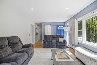 10 Linda Ave, Millbury, MA 01527 - Photo 13