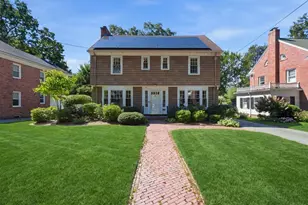 30 Chatham Rd, Longmeadow, MA 01106 - Photo 1