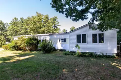 71 Maplewood Dr, Halifax, MA 02338 - Photo 3