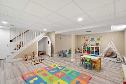 2 Ash St, Amesbury, MA 01913 - Photo 35