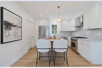 22 Emerson St, Belmont, MA 02478 - Photo 11