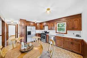 1761 Washington St, East Bridgewater, MA 02333 - Photo 11