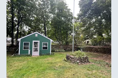 18 Hurley Ave, Dracut, MA 01826 - Photo 17