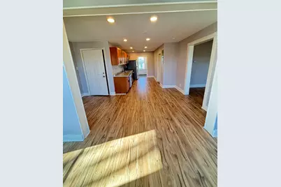 713 Metropolitan Ave #2, Boston, MA 02136 - Photo 3