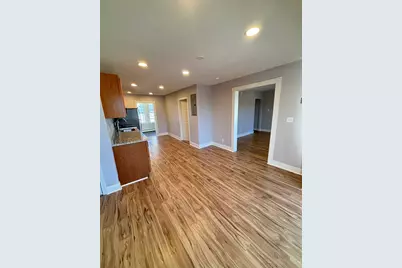 713 Metropolitan Ave #2, Boston, MA 02136 - Photo 5