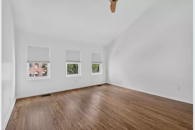 28 Admirals Way #28, Chelsea, MA 02150 - Photo 13