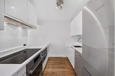 28 Admirals Way #28, Chelsea, MA 02150 - Photo 5