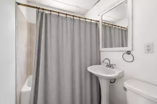 248 Princeton St, Boston, MA 02128 - Photo 9