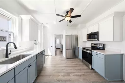 92 Alexander St, Framingham, MA 01702 - Photo 5