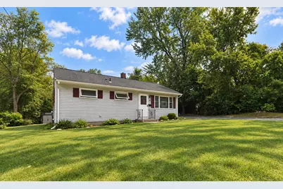 58 Cabot St, Palmer, MA 01069 - Photo 1