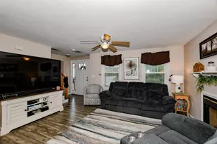 352 Marion Rd, Wareham, MA 02571 - Photo 9
