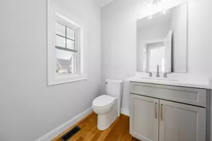 33 Strongwater Dr, Salem, MA 01970 - Photo 11
