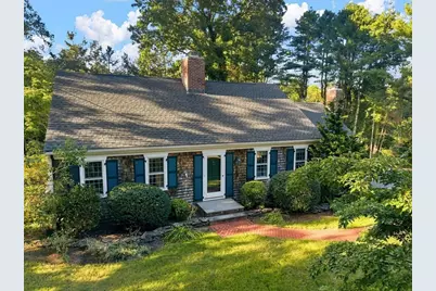 8 Lebaron Way, Mattapoisett, MA 02739 - Photo 1