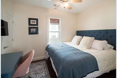 257 E St #2, Boston, MA 02127 - Photo 11