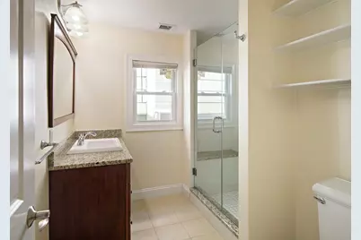 257 E St #2, Boston, MA 02127 - Photo 17